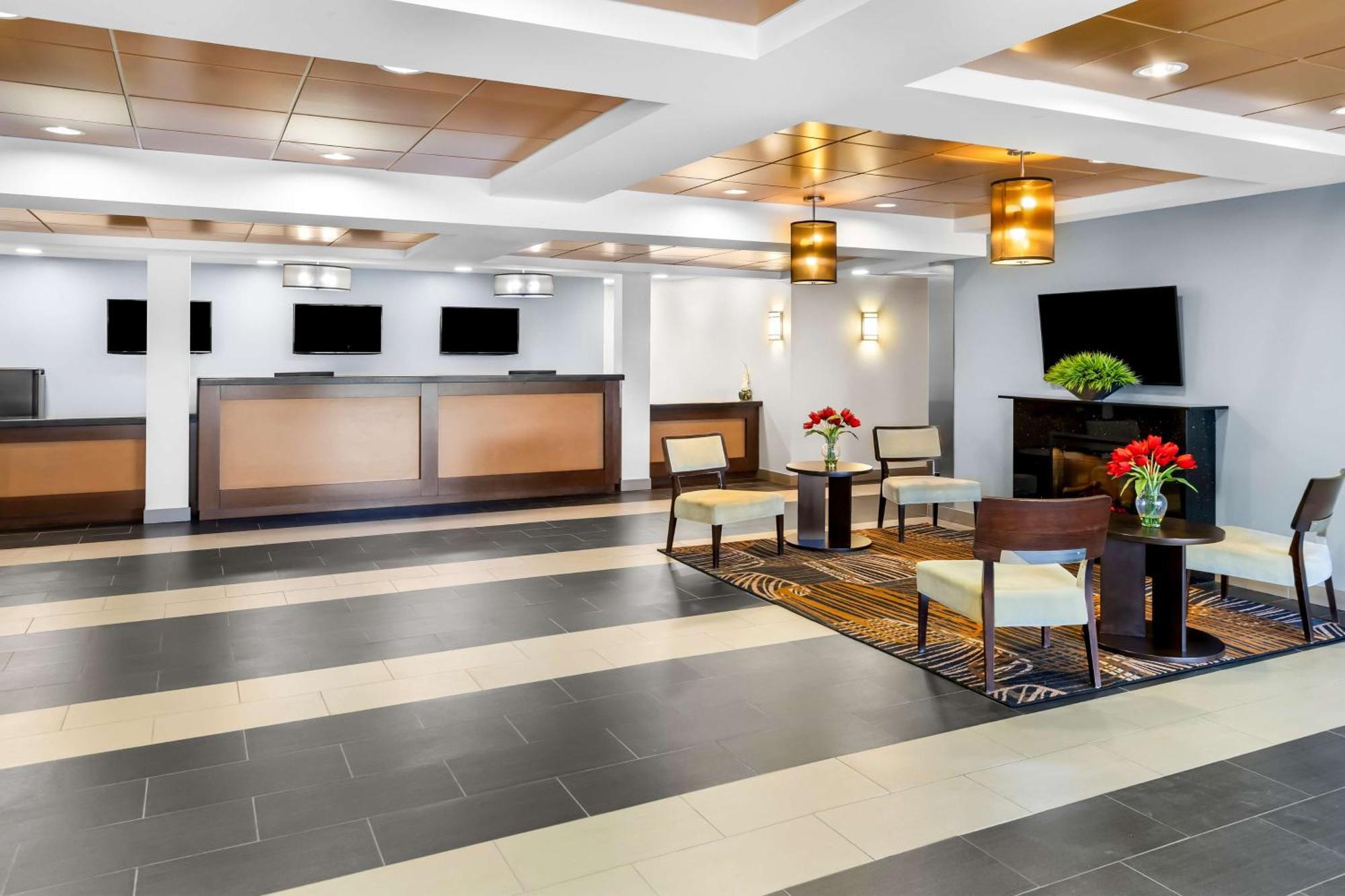 Best Western Томпсън Екстериор снимка