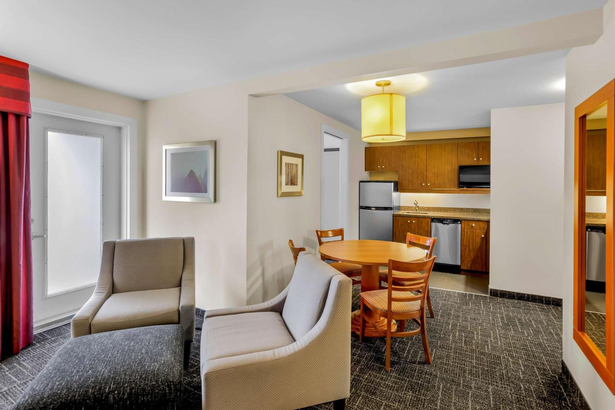 Best Western Томпсън Екстериор снимка