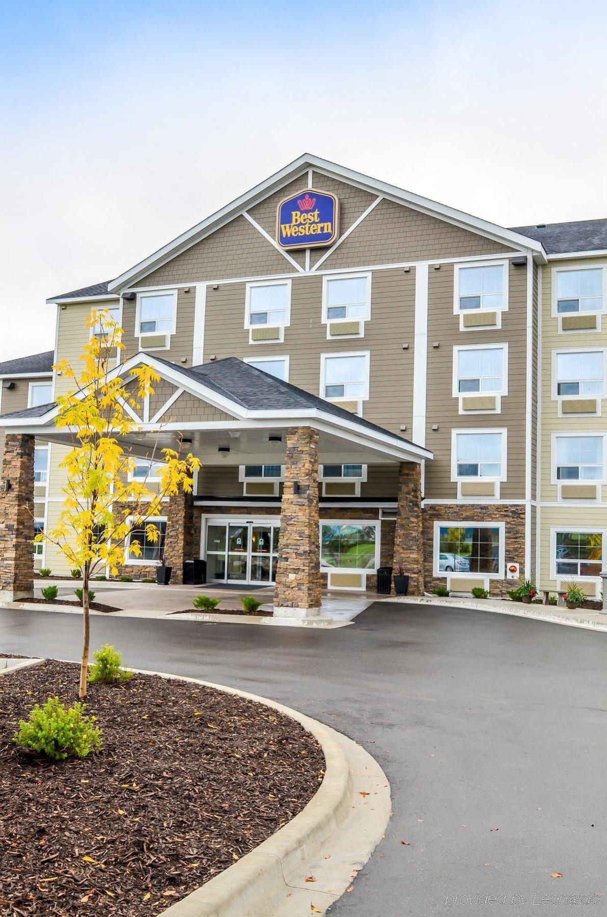 Best Western Томпсън Екстериор снимка