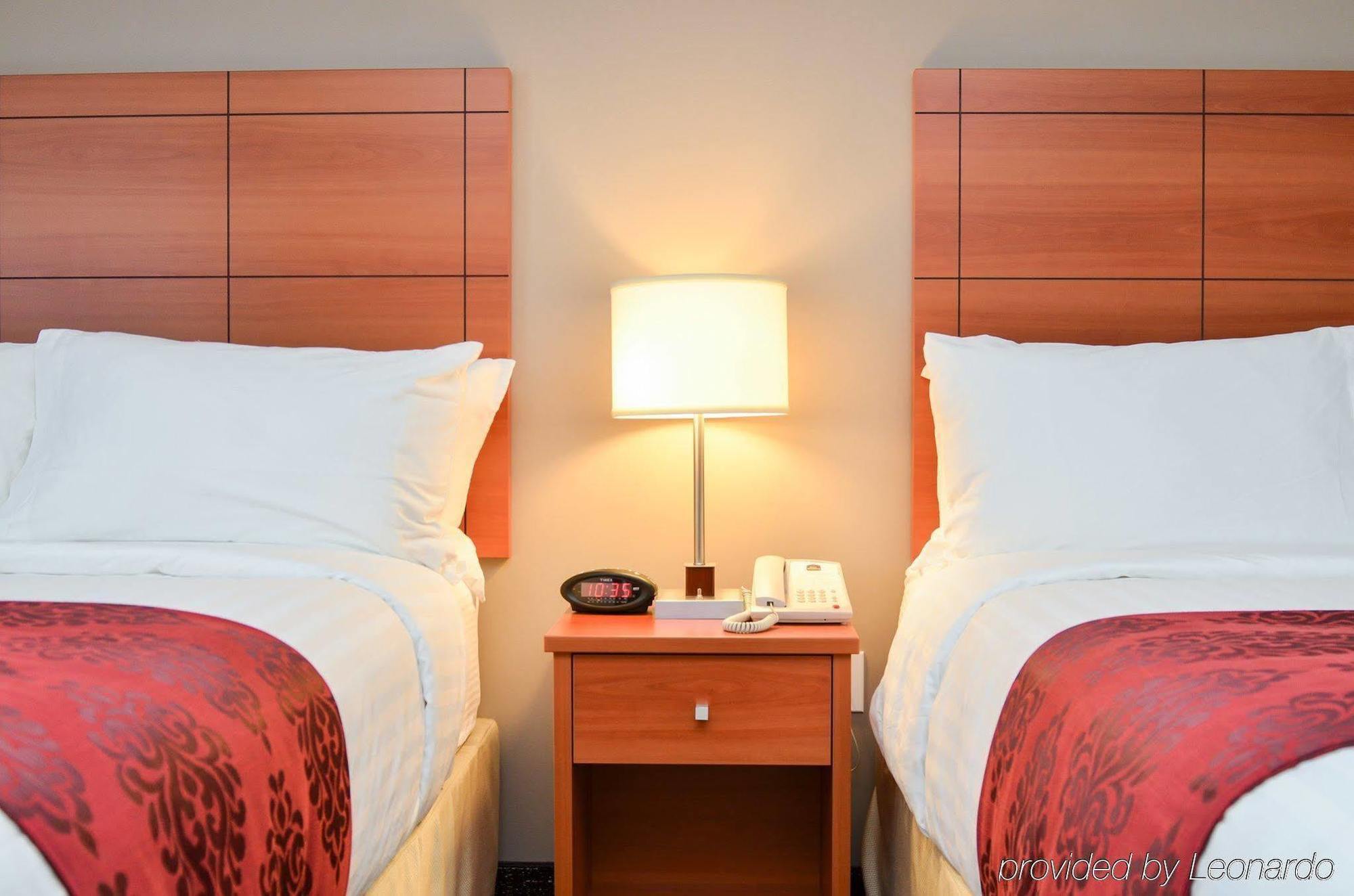 Best Western Томпсън Екстериор снимка